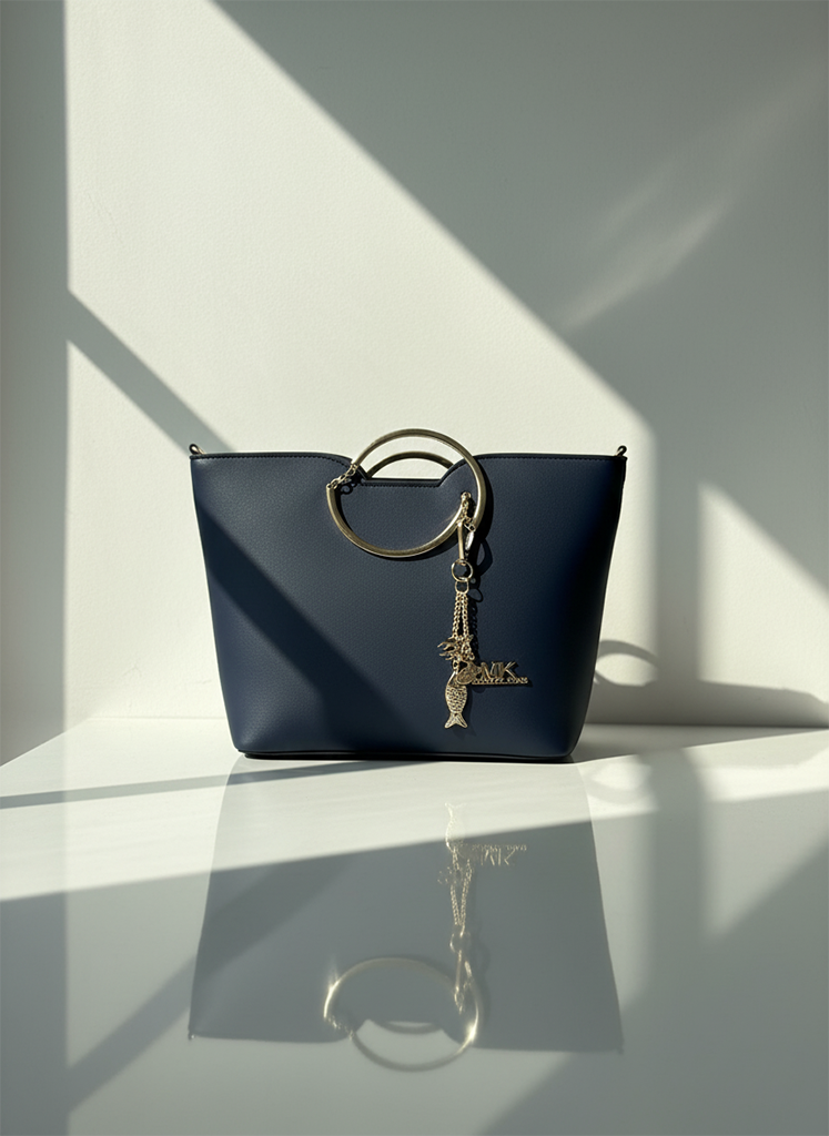 O-Ring Charm Tote
